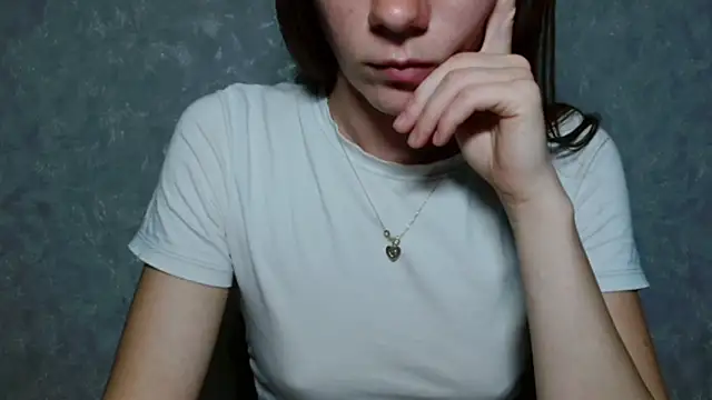 Amelia  Smith online show from May 26, 6:50 pm
