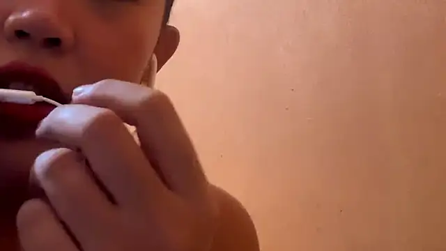 PalmaKazakos online show from April 30, 1:40 pm