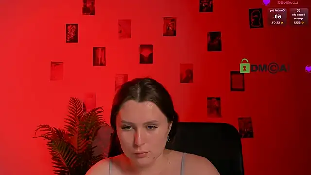 luna noct online show from July 11, 1:39 am