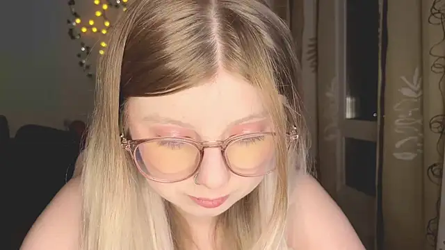 YukiBlush online show from July 16, 9:56 pm