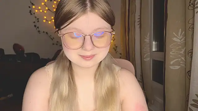 YukiBlush online show from July 25, 8:26 pm