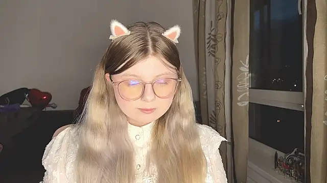 YukiBlush online show from May 30, 10:04 pm