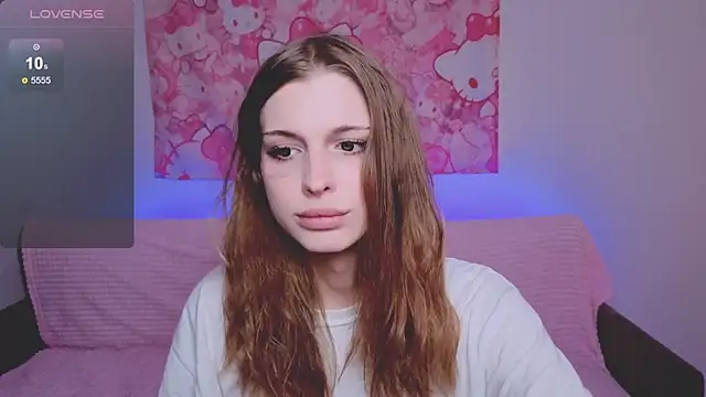 LouiseKane online show from June 25, 12:54 pm