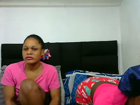 DarkPearl 20 online show from May 14, 5:26 am