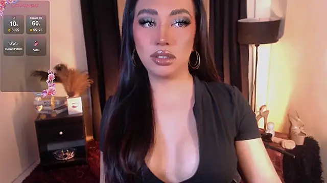LoveMarie69xoxo online show from June 13, 2:59 pm