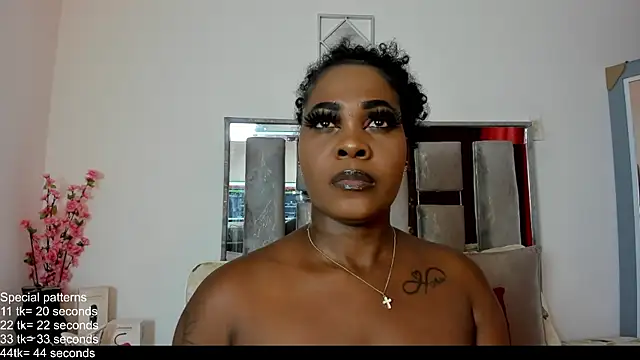 EmilyRooa1 online show from July 9, 7:46 pm
