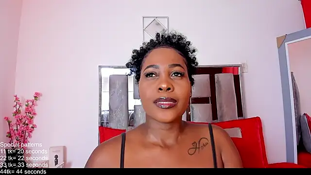 EmilyRooa1 online show from June 1, 6:07 pm