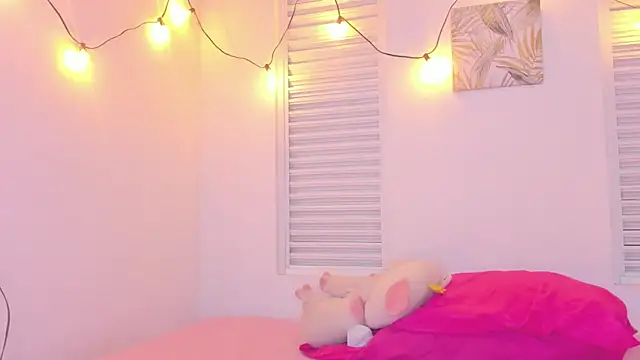 VictoriaaLopez online show from July 14, 6:58 pm