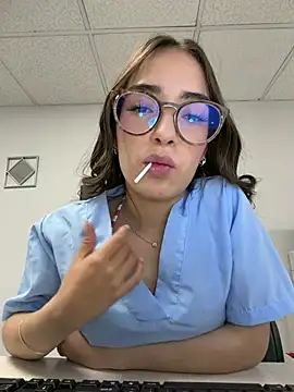 Sweet Milaa1 online show from July 4, 9:19 pm