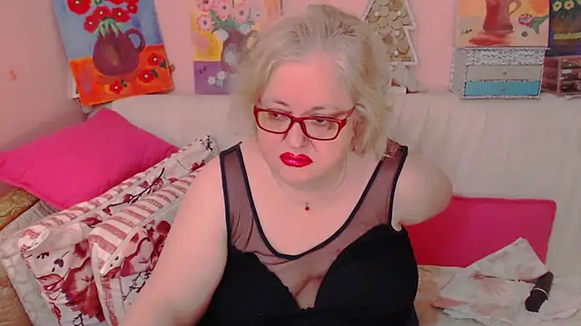 Maturelove xxx online show from May 25, 7:01 pm