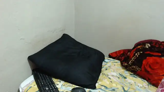 Ebonysweetcougar online show from July 26, 3:57 am
