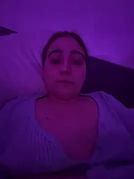 Snapshot of Taylormillie471 chatting on May 12, 11:22 pm Taylormillie471 online show from May 12, 11:22 pm