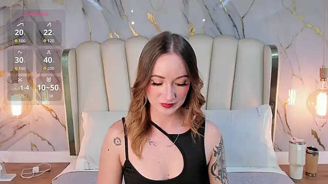 Hannah Lane online show from May 25, 12:15 pm