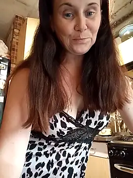 MerelinMILf2 online show from July 10, 3:01 pm
