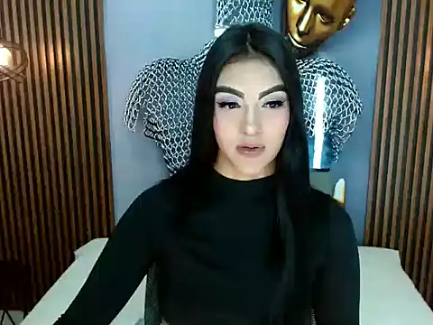 Snapshot of RoxxySweet01 chatting on May 19, 12:34 pm RoxxySweet01 online show from May 19, 12:34 pm