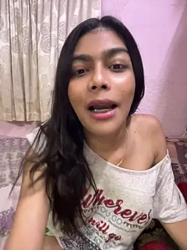 Mayra xx online show from May 4, 4:10 pm