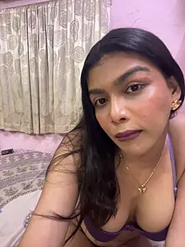 Mayra xx online show from May 3, 6:44 pm