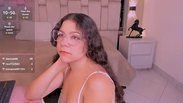 LilithBloom7 online show from July 8, 3:51 am