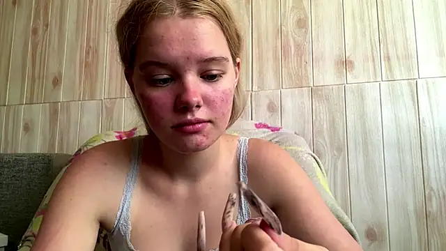 Malinwitch online show from July 21, 6:04 am