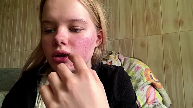 Malinwitch online show from July 7, 1:47 pm