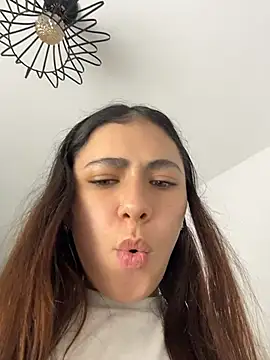 EmilyCxx online show from July 8, 12:03 am