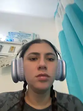 EmilyCxx online show from July 11, 1:11 pm