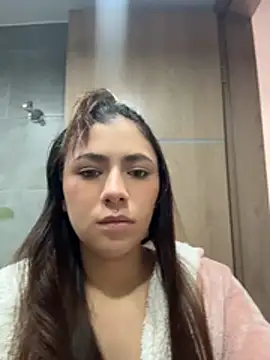 EmilyCxx online show from June 27, 12:05 am