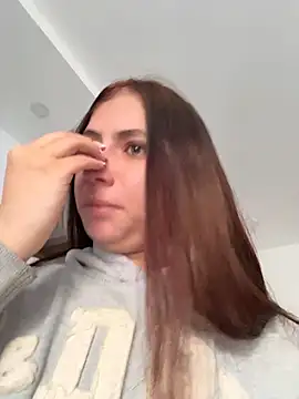 EmilyCxx online show from August 5, 10:04 pm
