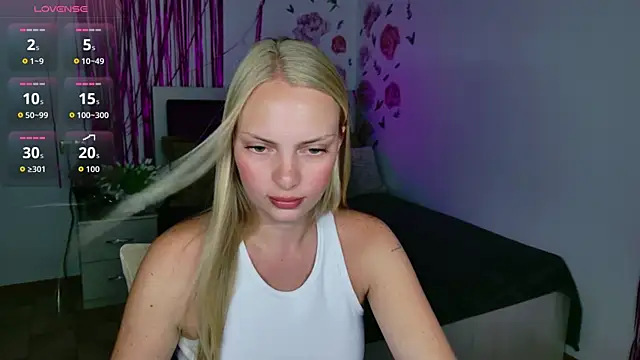 NancyGlamour online show from July 8, 10:27 am