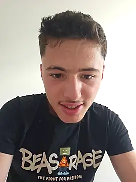 denysio89 online show from July 10, 9:42 am