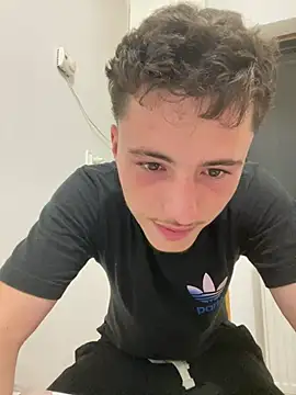 denysio89 online show from June 29, 1:12 am
