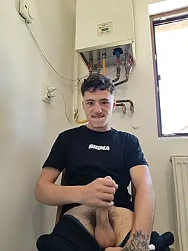 denysio89 online show from June 21, 9:15 am