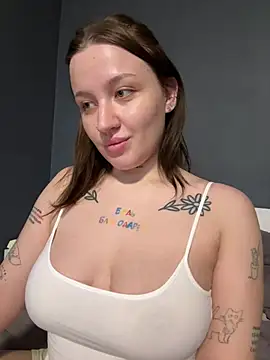 elegant curves online show from May 28, 4:46 pm