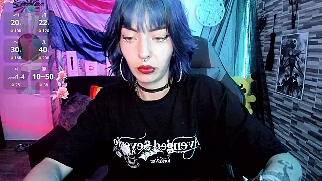 BlueElyxra online show from June 12, 3:15 am