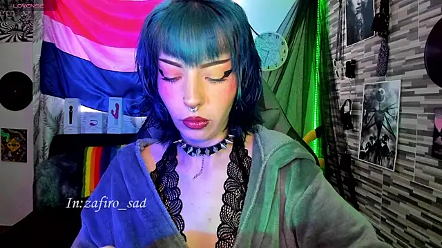 BlueElyxra online show from June 6, 10:48 pm