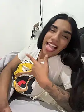 Snapshot of InesD_Arcy chatting on June 12, 3:04 am InesD Arcy online show from June 12, 3:04 am
