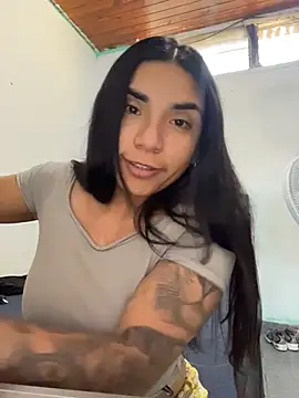 Snapshot of InesD_Arcy chatting on May 30, 5:18 pm InesD Arcy online show from May 30, 5:18 pm