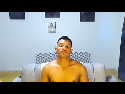 Ian Arcia online show from June 10, 10:33 pm
