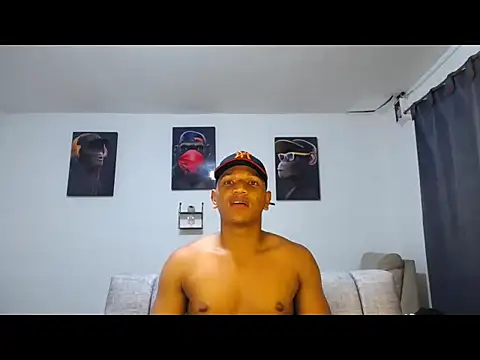 Ian Arcia online show from May 28, 11:43 pm