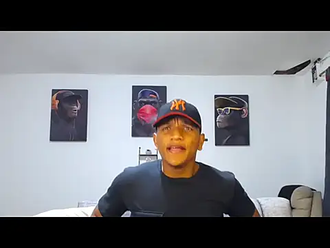 Ian Arcia online show from May 25, 11:47 pm