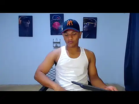 Ian Arcia online show from May 23, 12:31 am