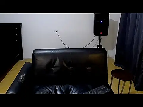 Ian Arcia online show from May 15, 11:36 pm