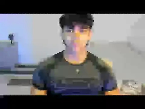 noahprada online show from May 13, 4:52 am