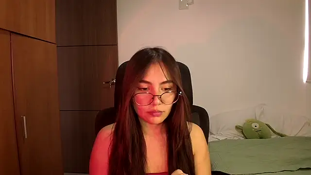 Snapshot of abbyyandmaxx chatting on May 22, 4:16 pm abbyyandmaxx online show from May 22, 4:16 pm