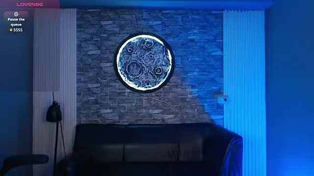 gemma 19  online show from July 25, 9:43 pm