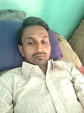 Dipu12390 online show from May 3, 9:47 am