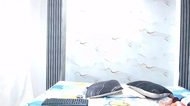 Liaa cams online show from May 30, 2:40 am