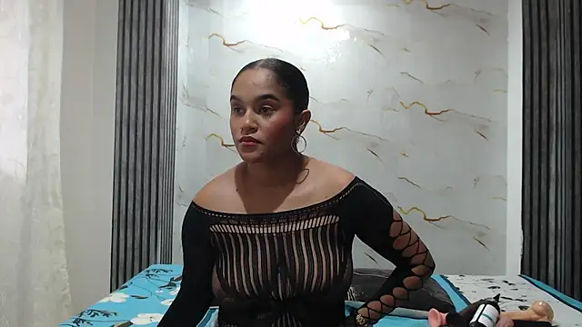 Liaa cams online show from June 10, 8:43 pm