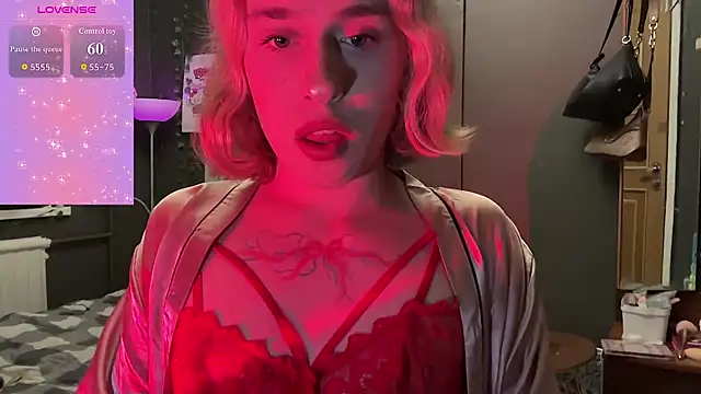 Miss Amy00 online show from July 25, 8:37 pm