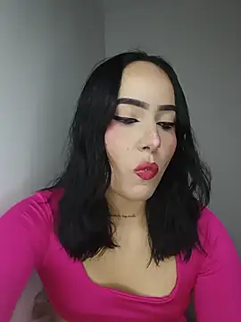 lucyparker 28 online show from May 15, 2:53 am